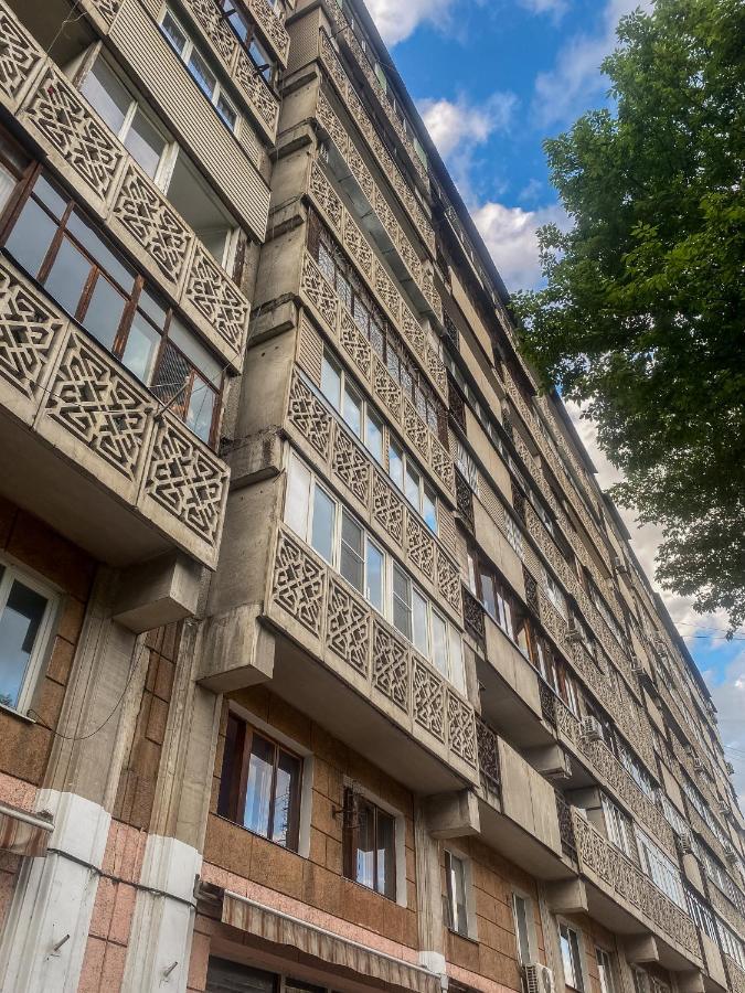 Золотой Квадрат 60 Кв2 Apartment Almaty Ngoại thất bức ảnh